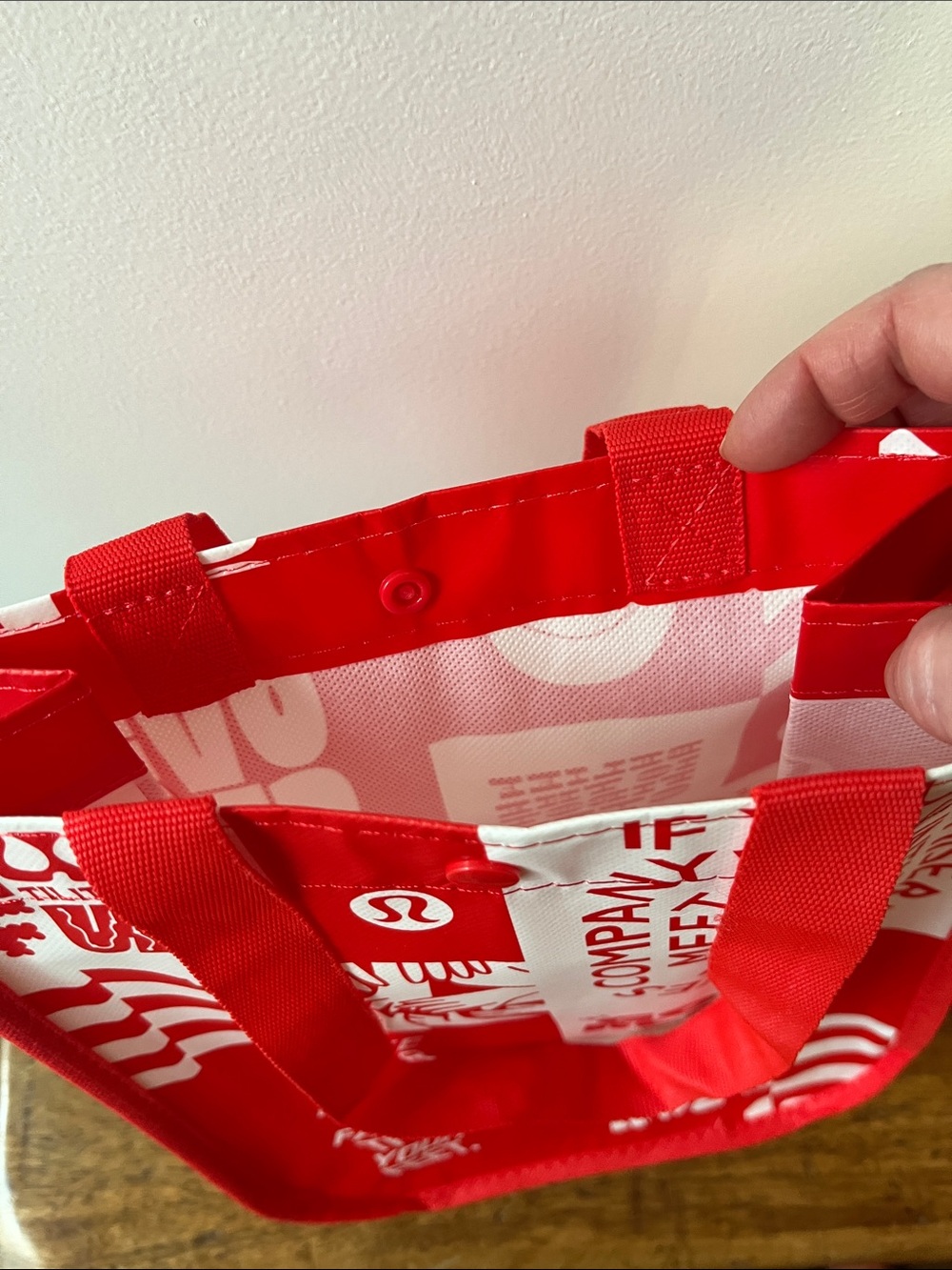 lululemon black & red Graphic Reusable Tote Duo - Picture 9 of 9